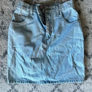 *Vintage* 90s/2000s Jean Skirt - Guess